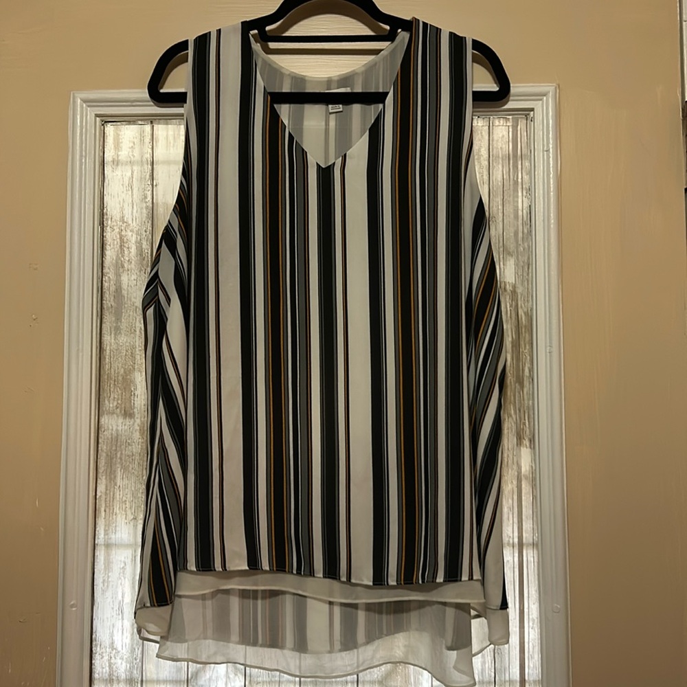 Multi stripe tank